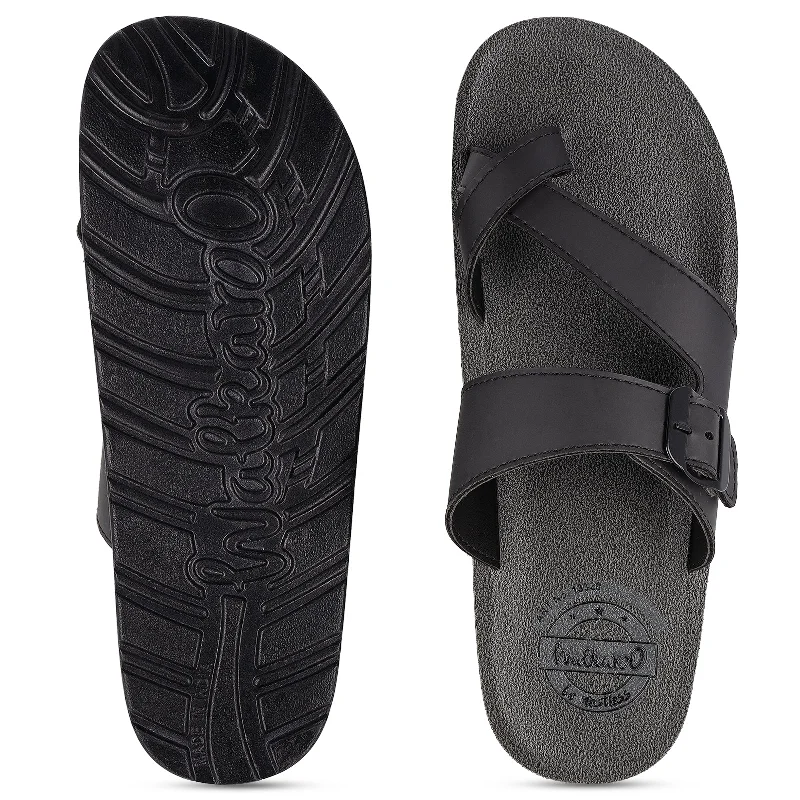 Walkaroo Men Cross Strap Slide Sandals  - 13320 Black