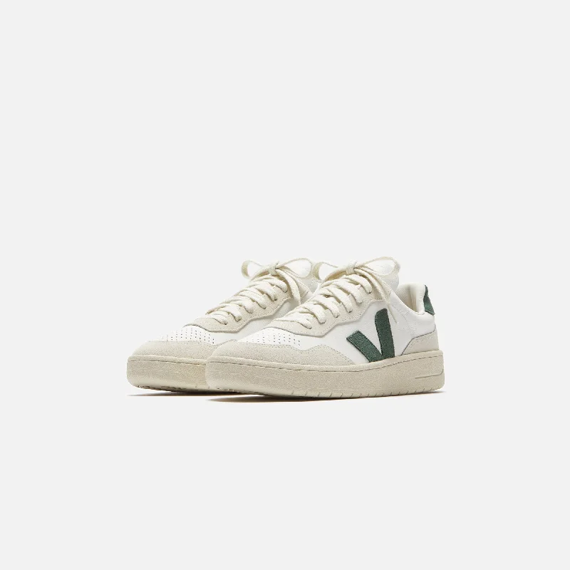 Veja V-90 - Extra White / Cyprus